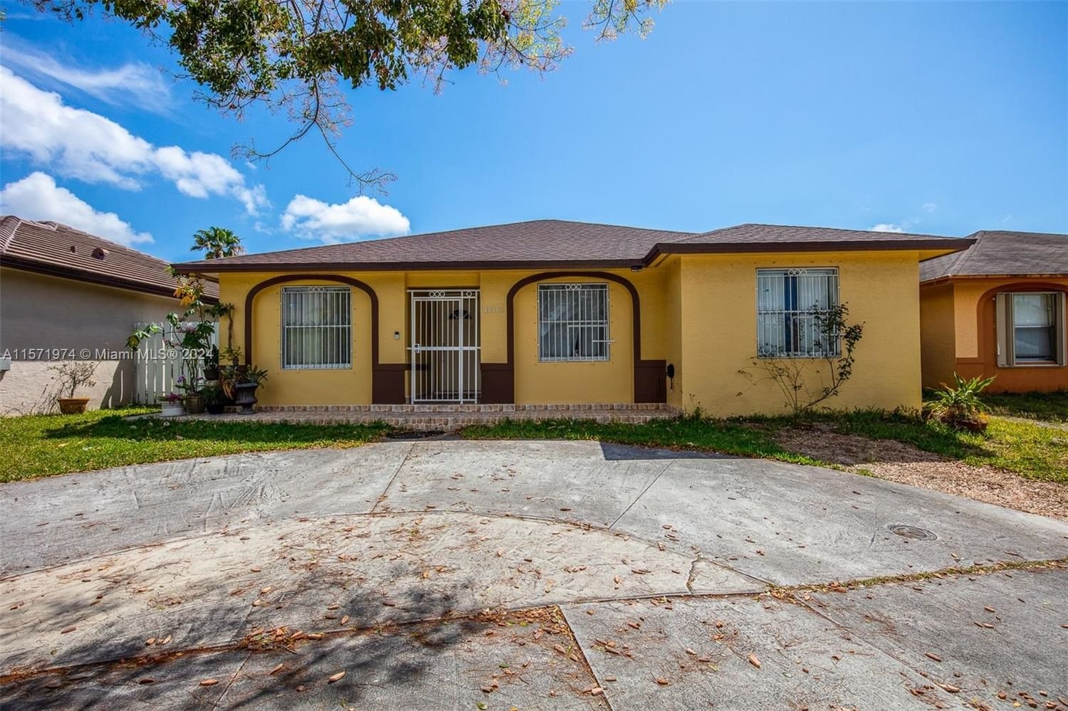 Real estate property located at 28305 136th Ave, Miami-Dade County, AMERIHOMES SEC 2, Homestead, FL