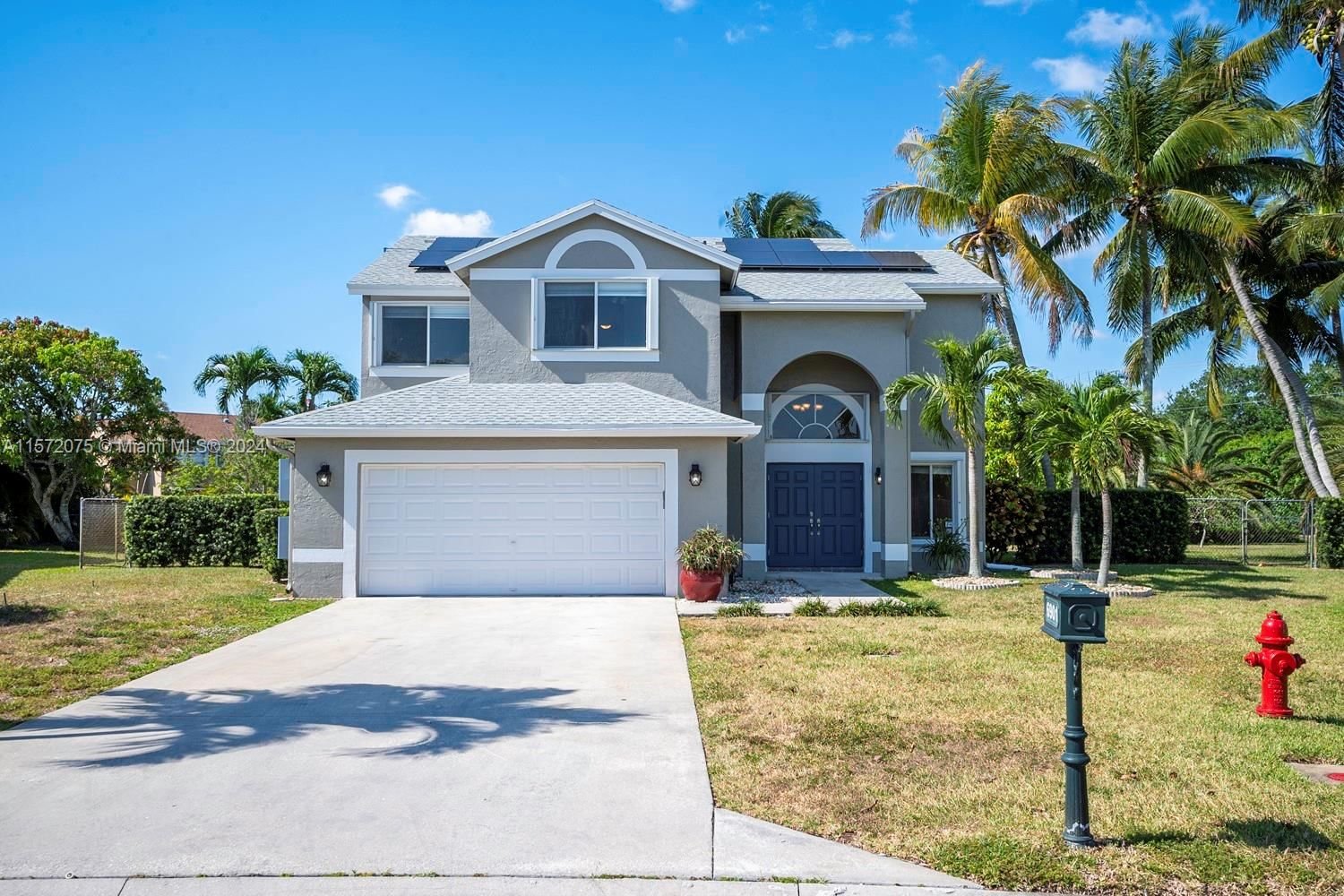 Real estate property located at 6901 Barnwell Dr, Palm Beach County, STRATHMORE ESTATES AT BOY, Boynton Beach, FL
