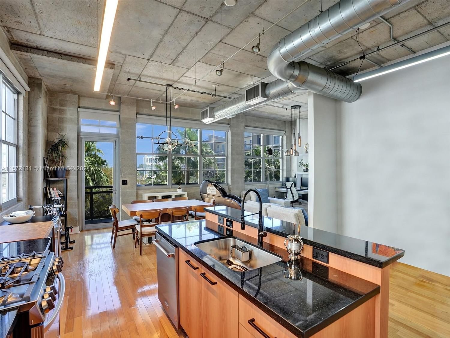 Real estate property located at 411 1st Ave #406, Broward County, FOUNDRY LOFTS CONDO, Fort Lauderdale, FL
