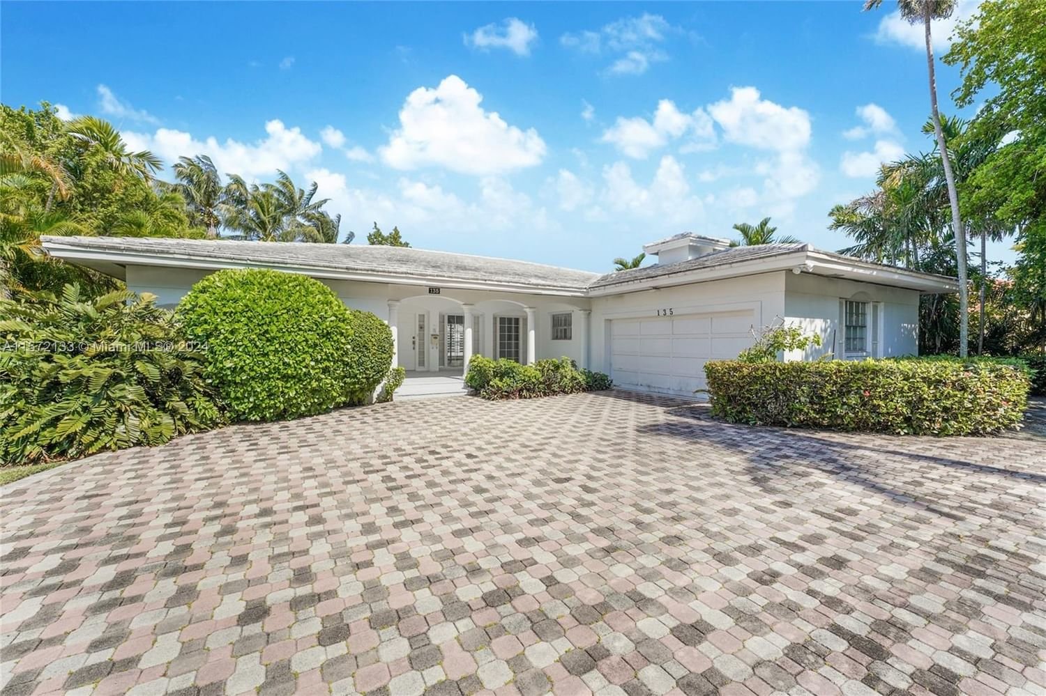 Real estate property located at 135 Bal Bay Dr, Miami-Dade County, BAL HARBOUR RESIDENTIAL S, Bal Harbour, FL