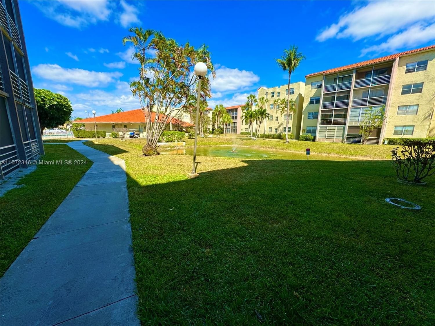 Real estate property located at 1810 81 Ave #2301, Broward County, COURTYARDS OF BROWARD, North Lauderdale, FL