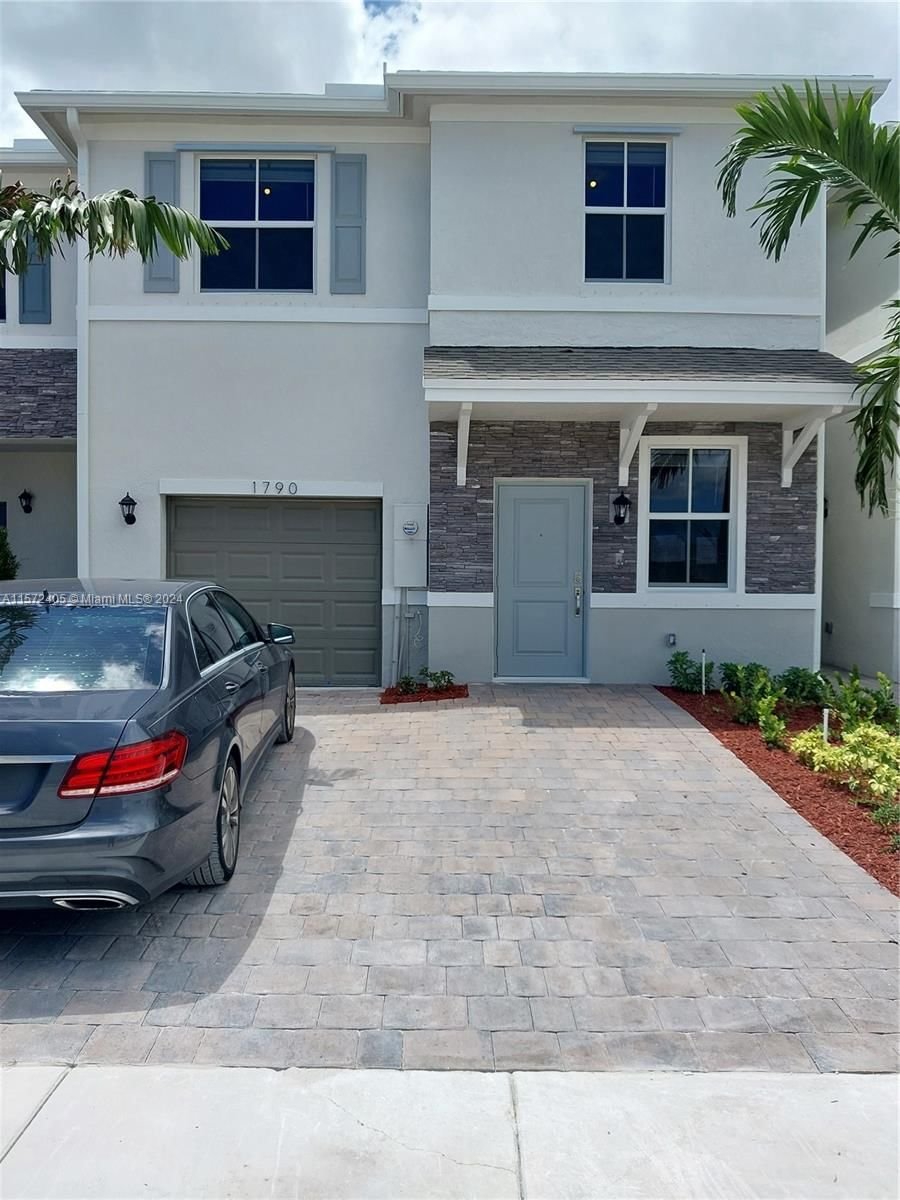 Real estate property located at 1790 7th Ter #1790, Miami-Dade County, CEDAR AT KEYS GATE, Homestead, FL