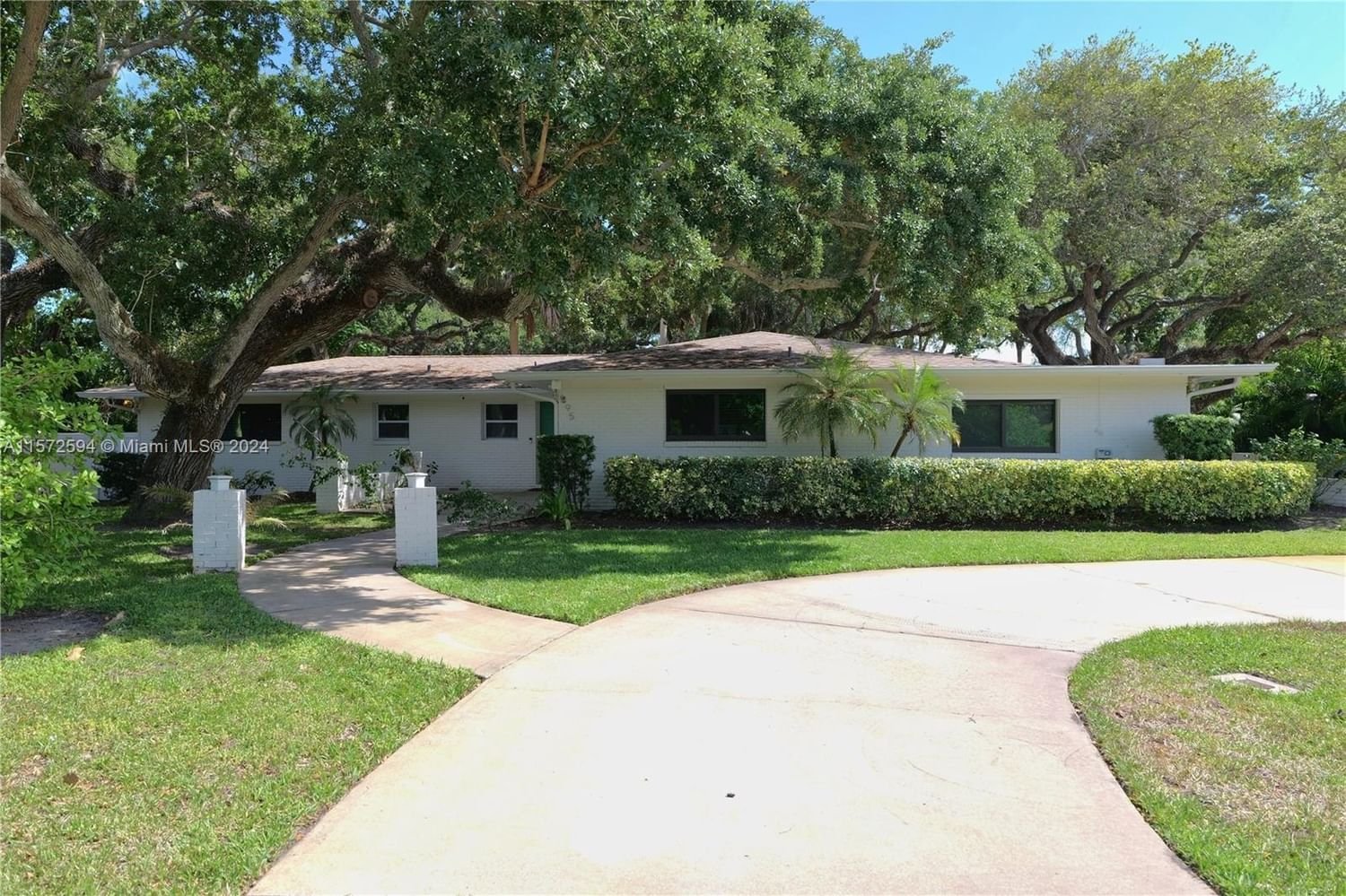 Real estate property located at 895 Indian Ln, Indian River County, INDIAN RIVER SHORES UNIT, Vero Beach, FL