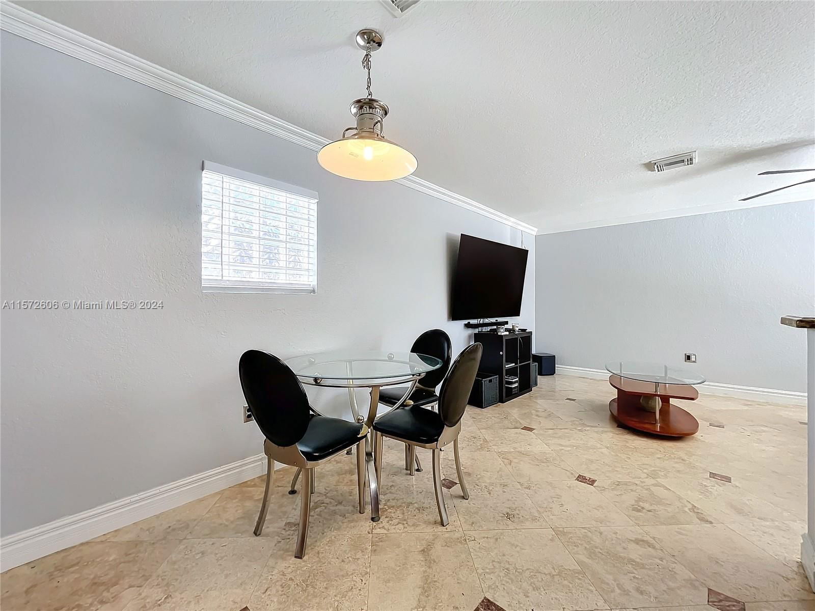 Real estate property located at 15271 47th St, Broward, Huntington Section Two, Miramar, FL