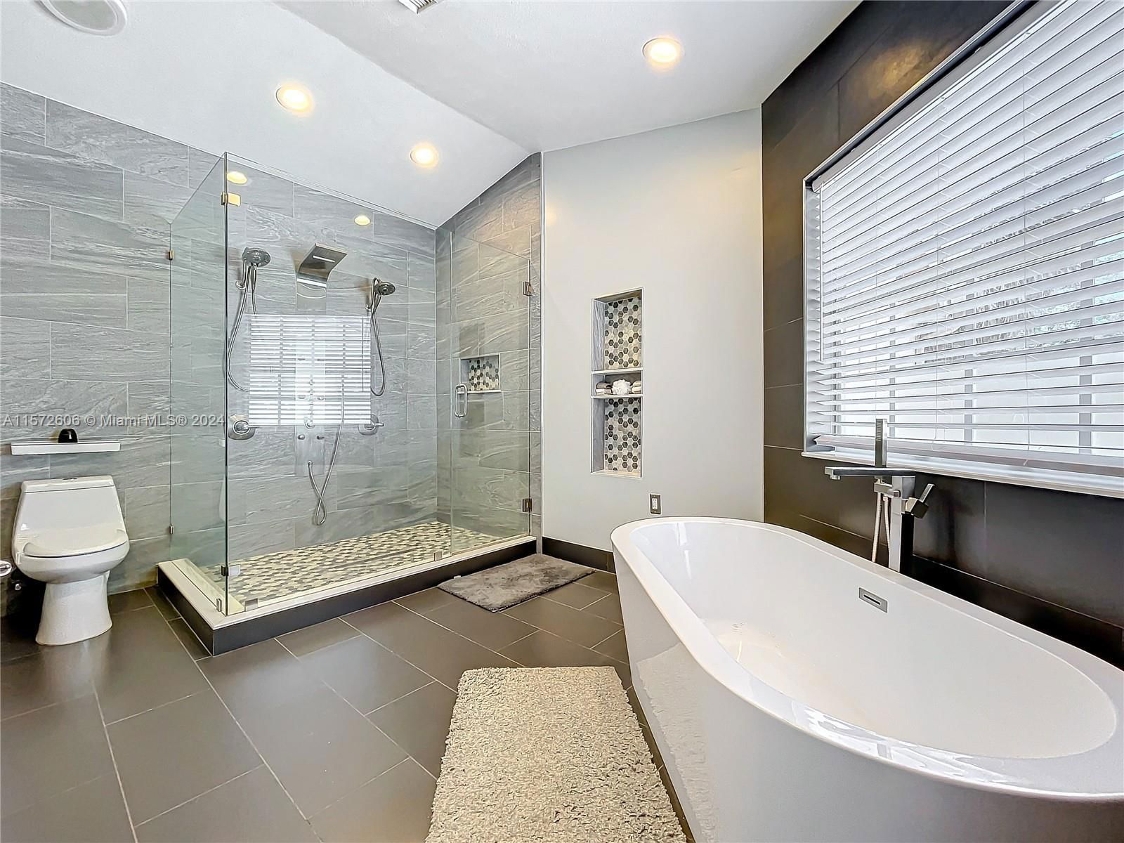 Real estate property located at 15271 47th St, Broward, Huntington Section Two, Miramar, FL