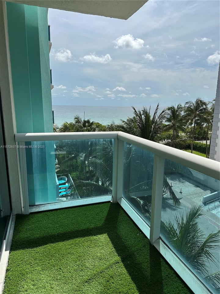 Real estate property located at 9201 Collins Ave #524, Miami-dade, The Waverly At Surfside B, Surfside, FL
