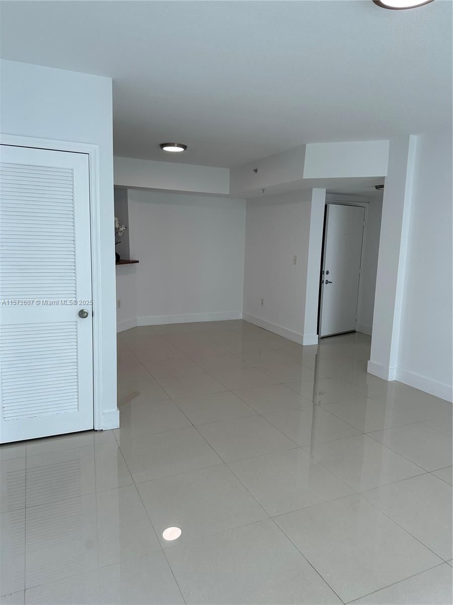 Real estate property located at 9201 Collins Ave #524, Miami-dade, The Waverly At Surfside B, Surfside, FL