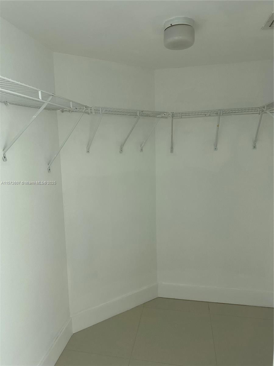 Real estate property located at 9201 Collins Ave #524, Miami-dade, The Waverly At Surfside B, Surfside, FL