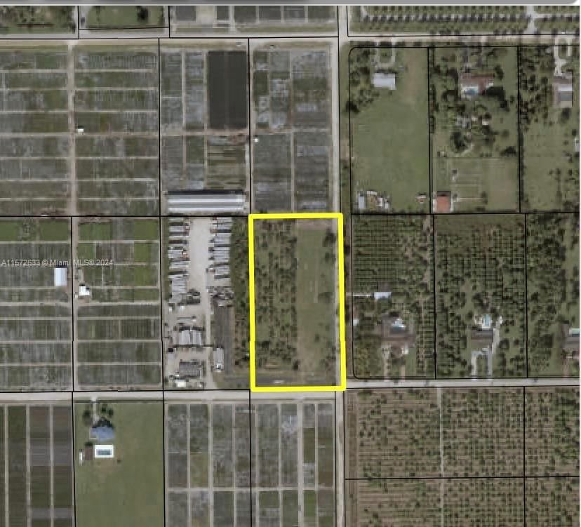Real estate property located at 18225 188 ST, Miami-Dade County, none, Miami, FL