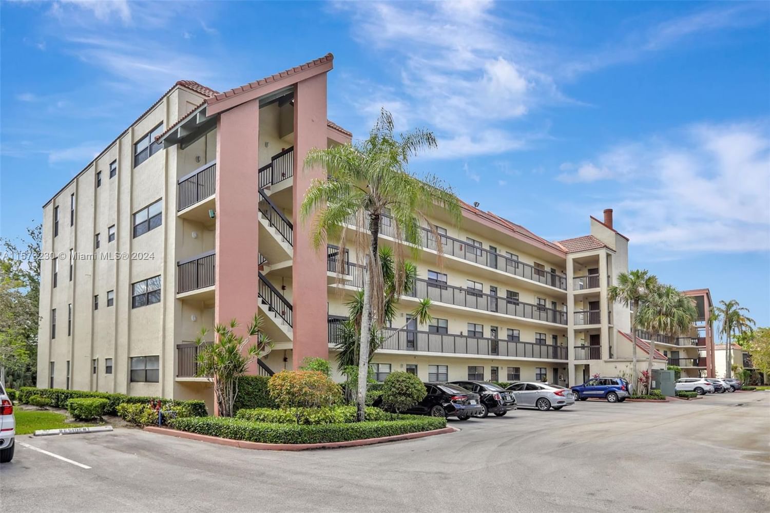 Real estate property located at 1832 Hammock Blvd #309, Broward County, HAMMOCKS-LAKE FOREST COND, Coconut Creek, FL