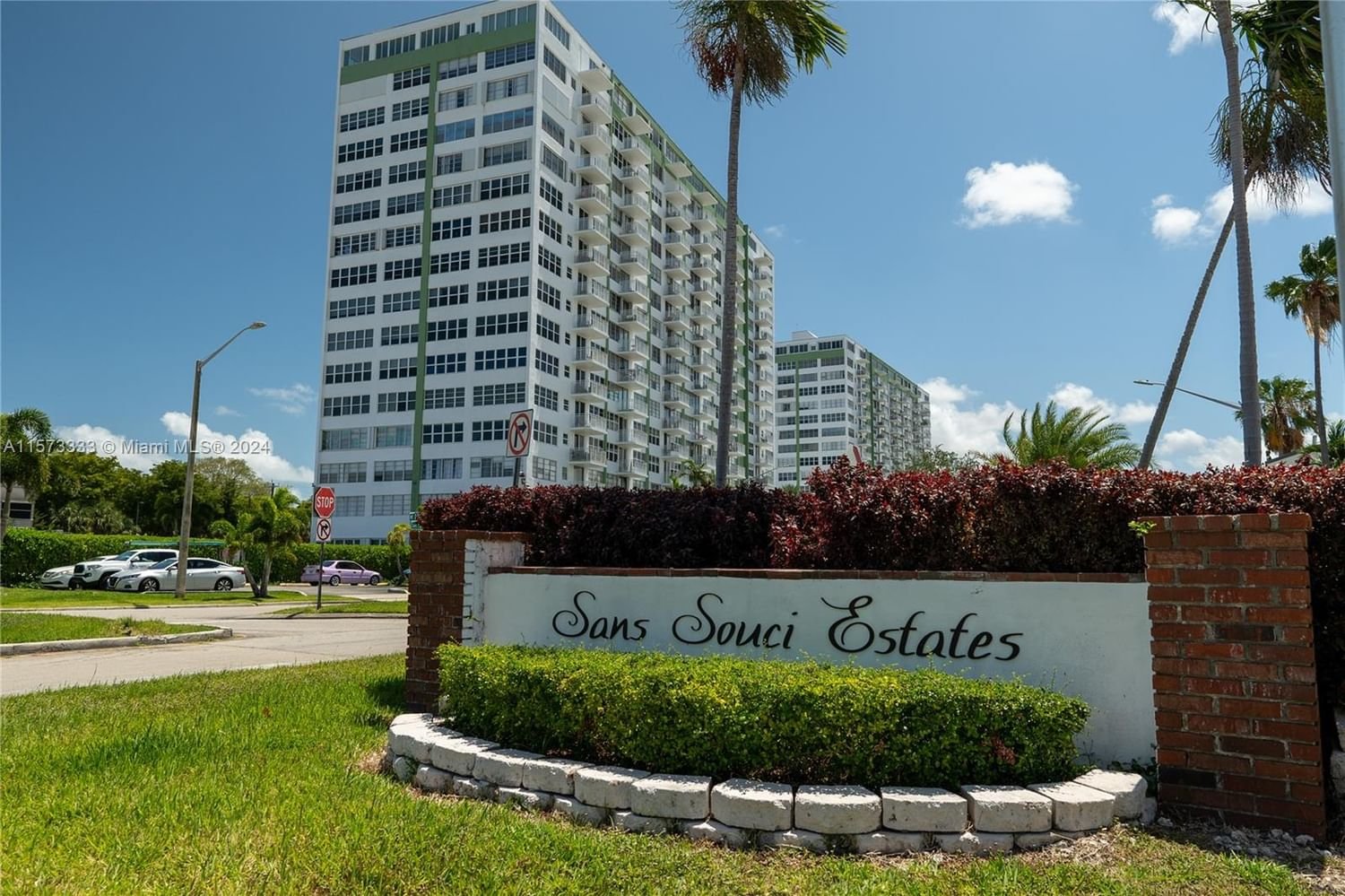 Real estate property located at 2100 Sans Souci Blvd A703, Miami-Dade County, BAYVIEW TOWERS CONDO SOUT, North Miami, FL