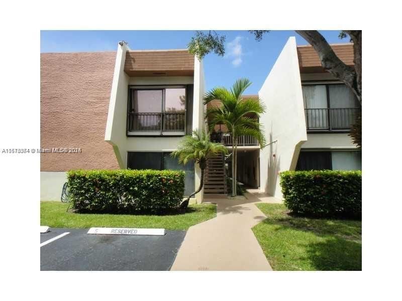 Real estate property located at 8277 128th St F-208, Miami-Dade County, SUNRISE POINT CONDO BLDG, Pinecrest, FL