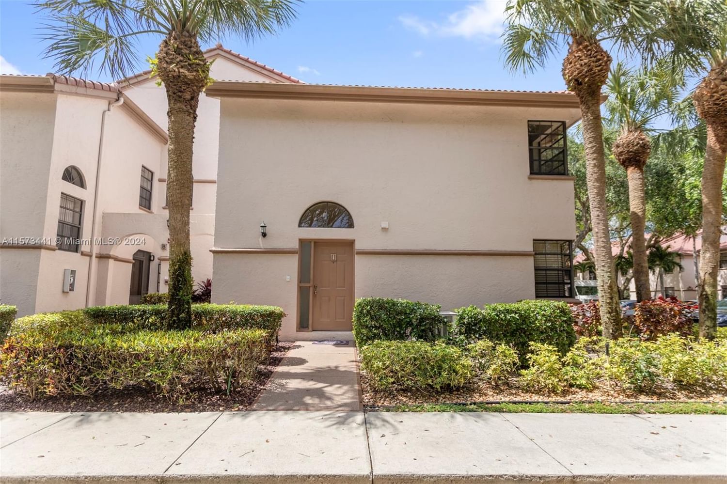 Real estate property located at 5188 Europa Dr I, Palm Beach County, DIAMANTE VILLAGE CONDO, Boynton Beach, FL