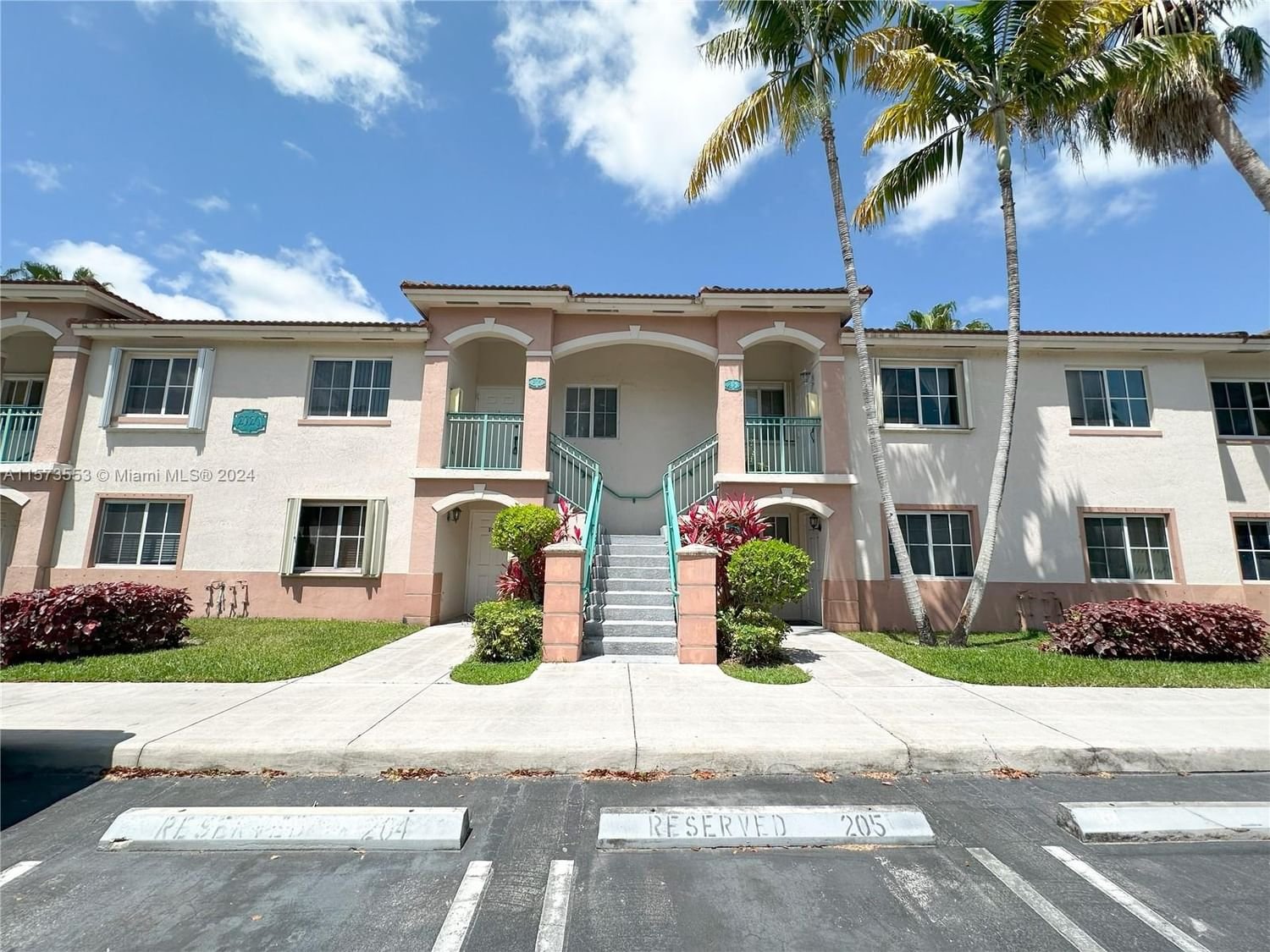 Real estate property located at 2920 12th Rd #204-30, Miami-Dade County, VENETIA GARDENS SOUTH CON, Homestead, FL