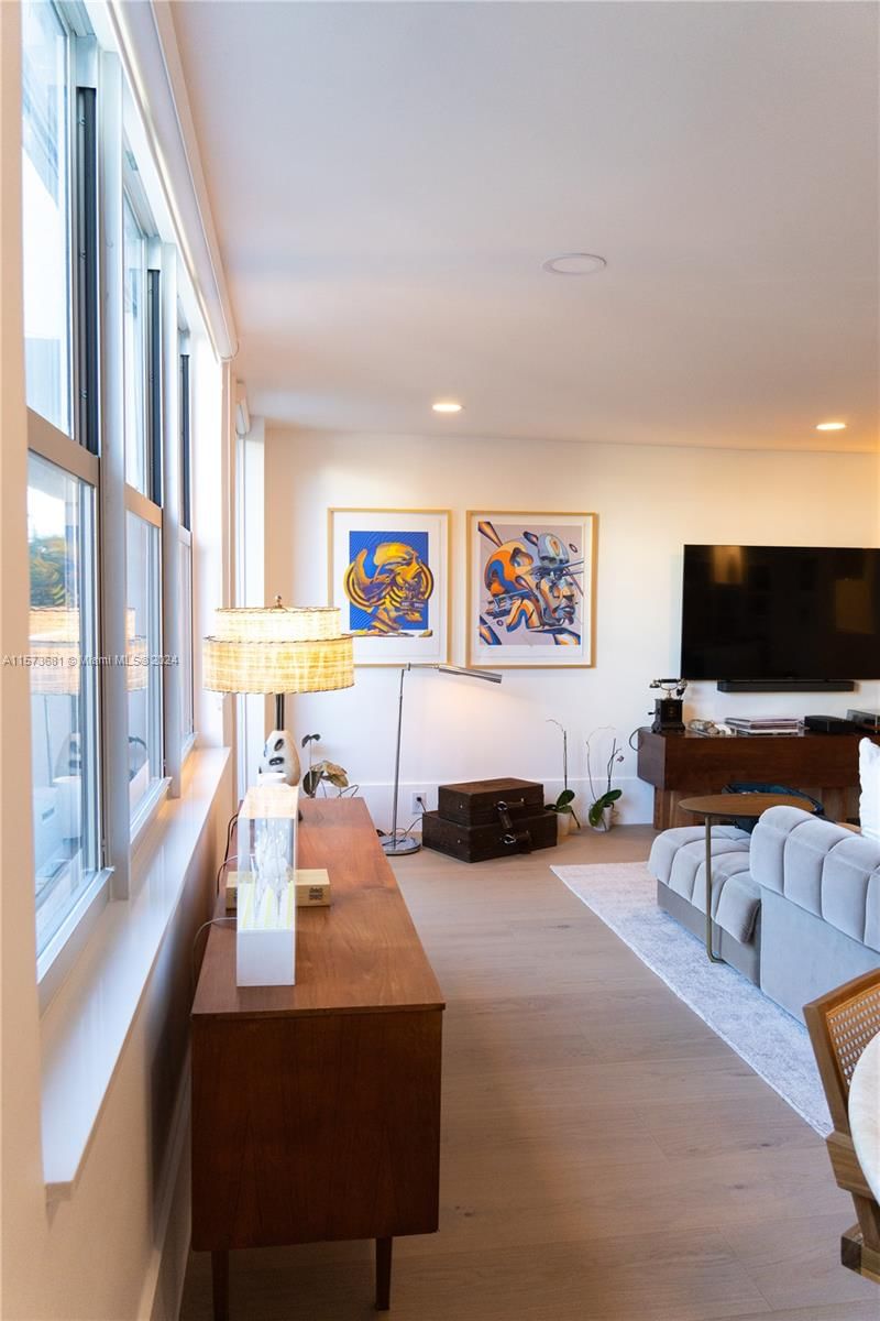 Real estate property located at 10000 Bay Harbor Dr #325, Miami-dade, 10000 Plaza Condo-south T, Bay Harbor Islands, FL