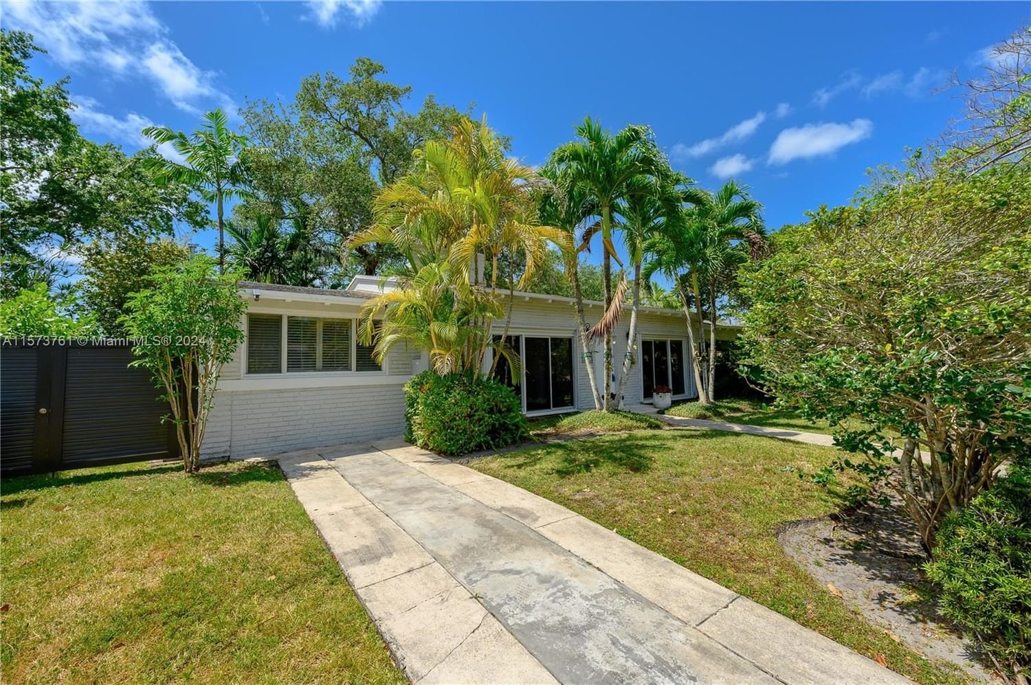 Real estate property located at 6370 49th St, Miami-Dade County, GREEN BRIAR ESTATES, Miami, FL