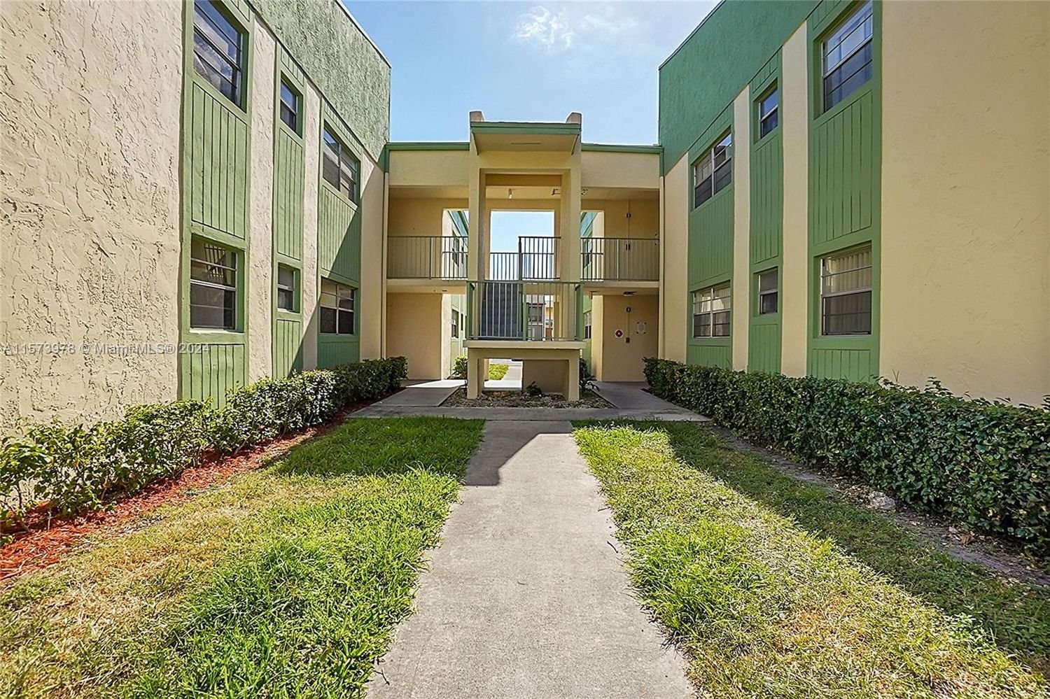 Real estate property located at 4147 90th Ave #105, Broward County, RAMBLEWOOD EAST CONDO, Coral Springs, FL