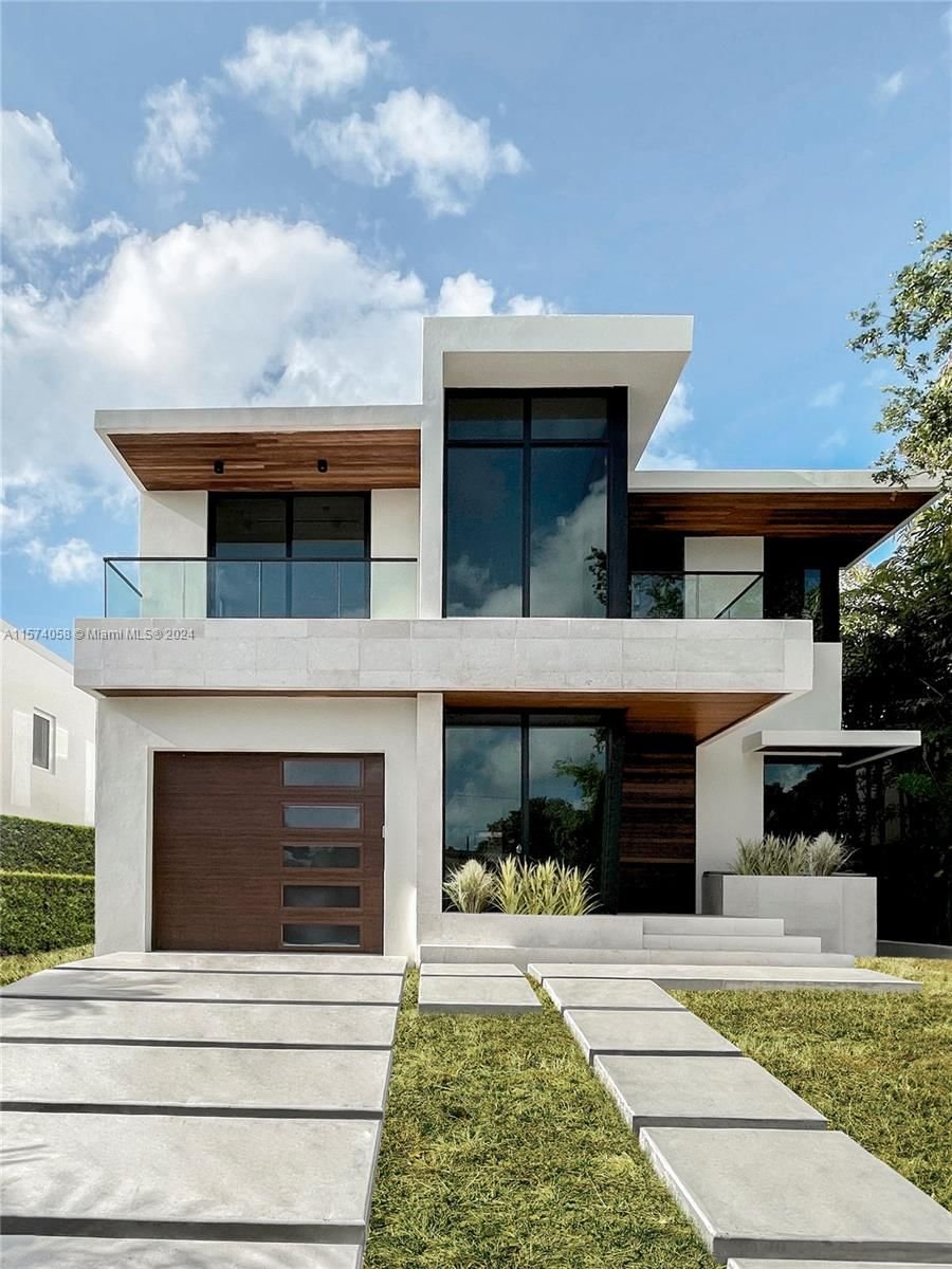 Real estate property located at 345 46th St, Miami-Dade County, SURPRISE LAKE, Miami Beach, FL