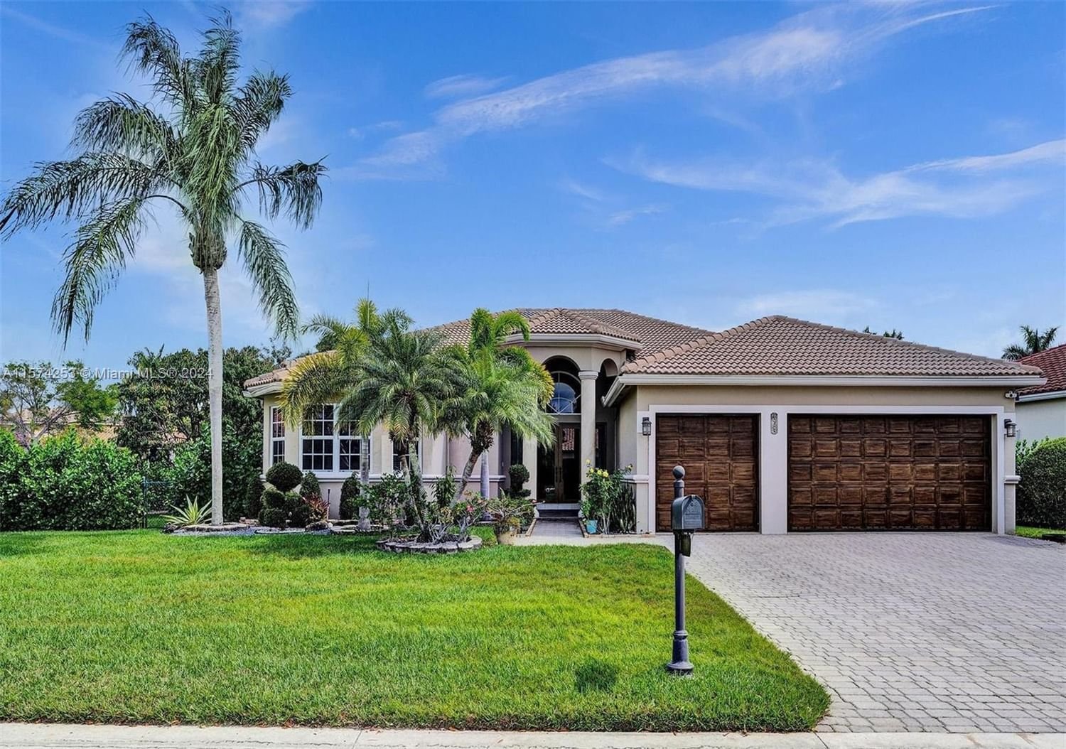 Real estate property located at 4985 120th Ave, Broward County, WYNDHAM LAKES CENTRAL, Coral Springs, FL