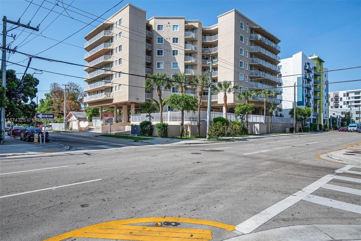 Real estate property located at 102 6th Ave #401, Miami-Dade County, THE CITADEL CONDO, Miami, FL