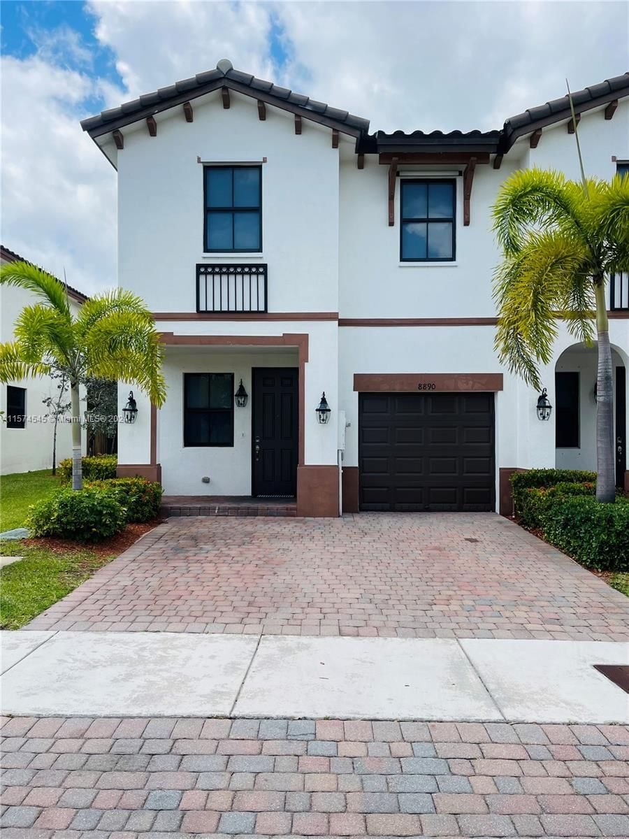 Real estate property located at 8890 103rd Path #8890, Miami-Dade County, GRAND BAY NORTH, Doral, FL