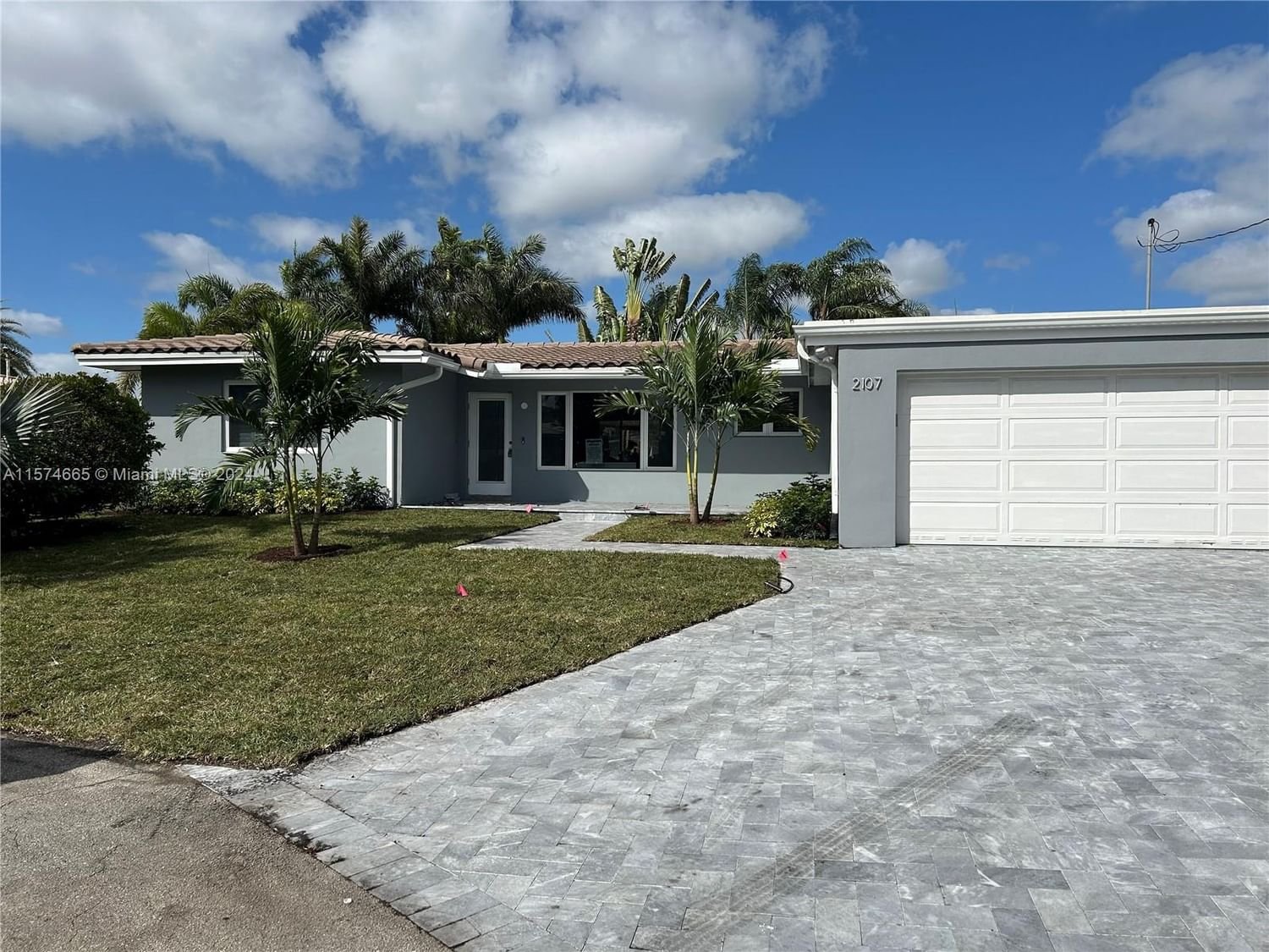 Real estate property located at 2107 17th Avenue, Broward County, MIDDLE RIVER MANOR, Wilton Manors, FL