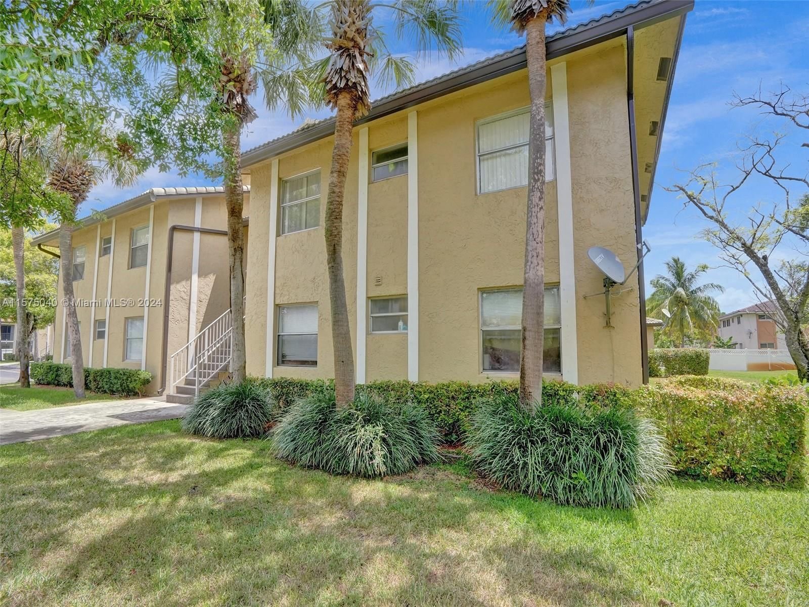 Real estate property located at 11574 44th St #11574, Broward County, CORAL WEST CONDO, Coral Springs, FL