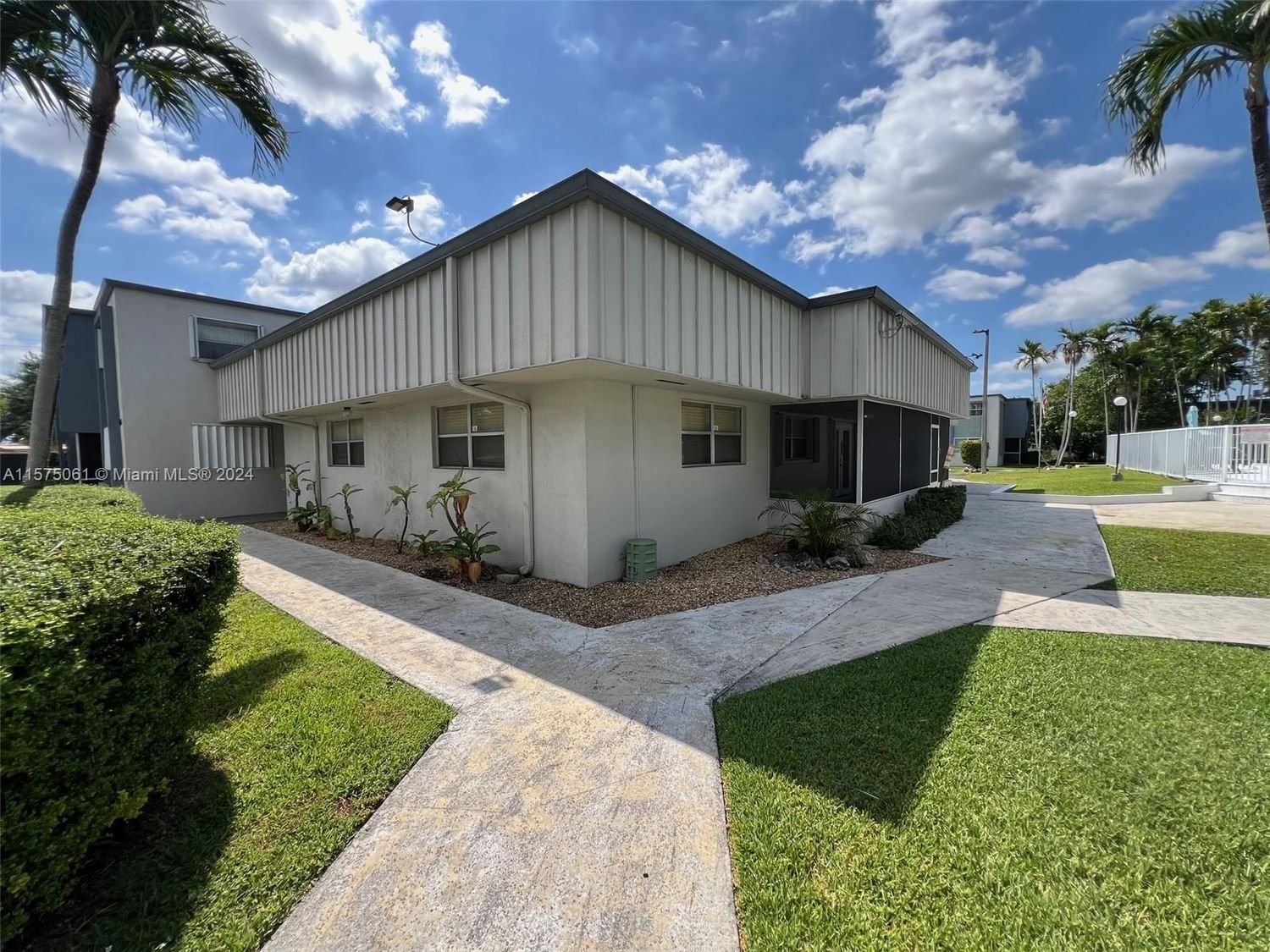 Real estate property located at , Miami-Dade County, GALLOWAY GARDENS CONDO, Miami, FL