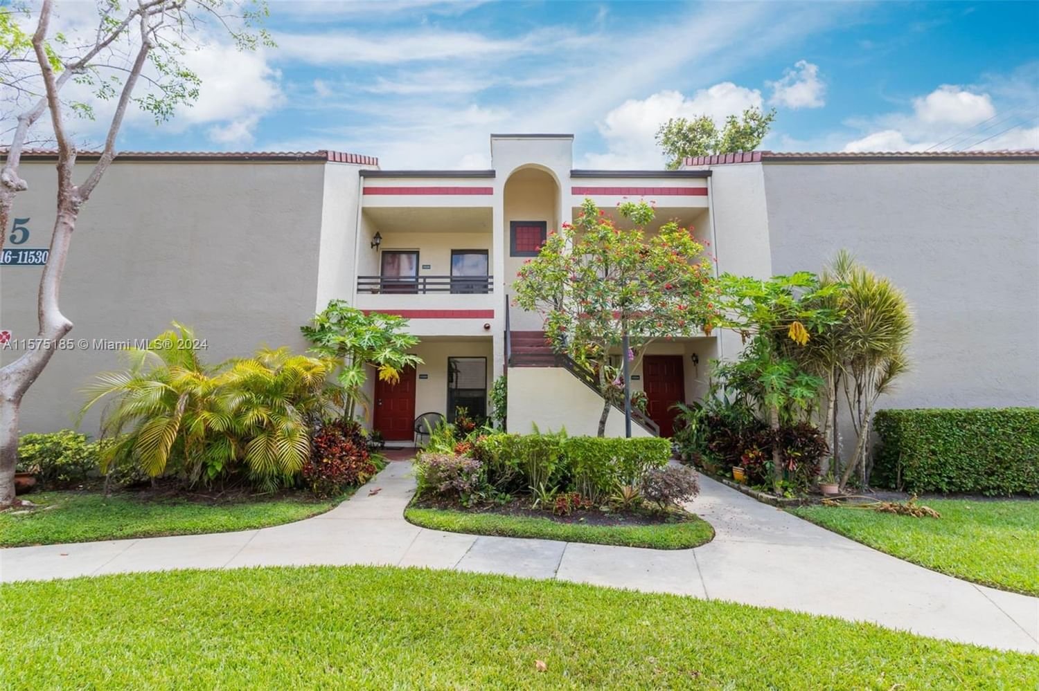 Real estate property located at 11530 10th St #11530, Broward County, PIERPOINTE ONE CONDO I, Pembroke Pines, FL