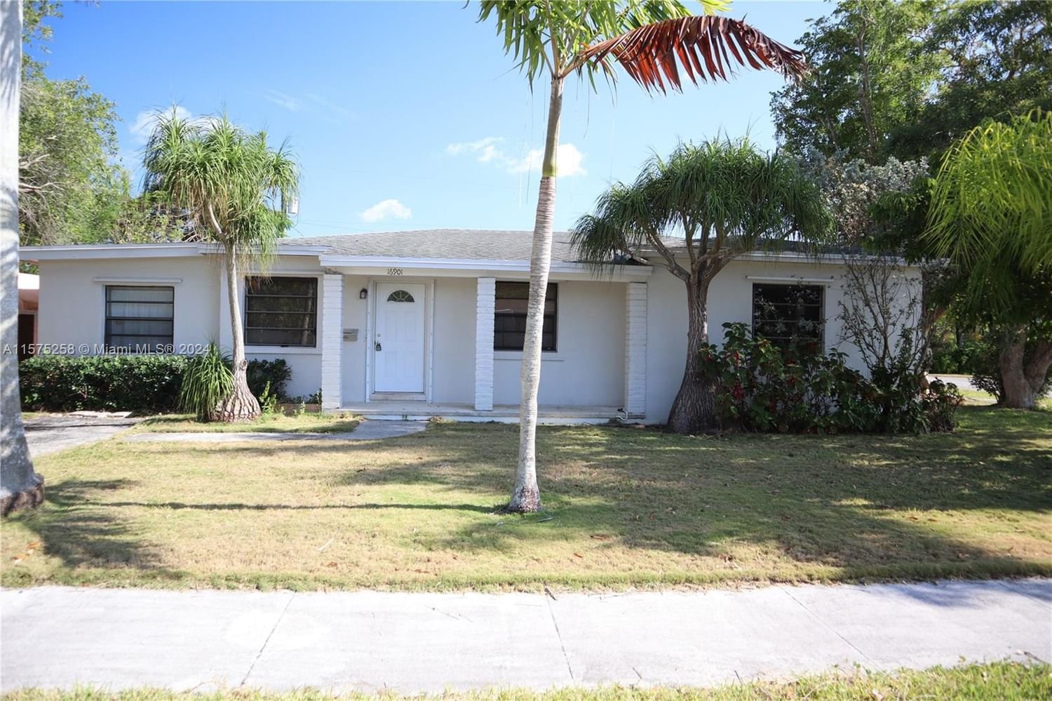 Real estate property located at 16901 302nd Ter, Miami-Dade County, HELDS SUB, Homestead, FL