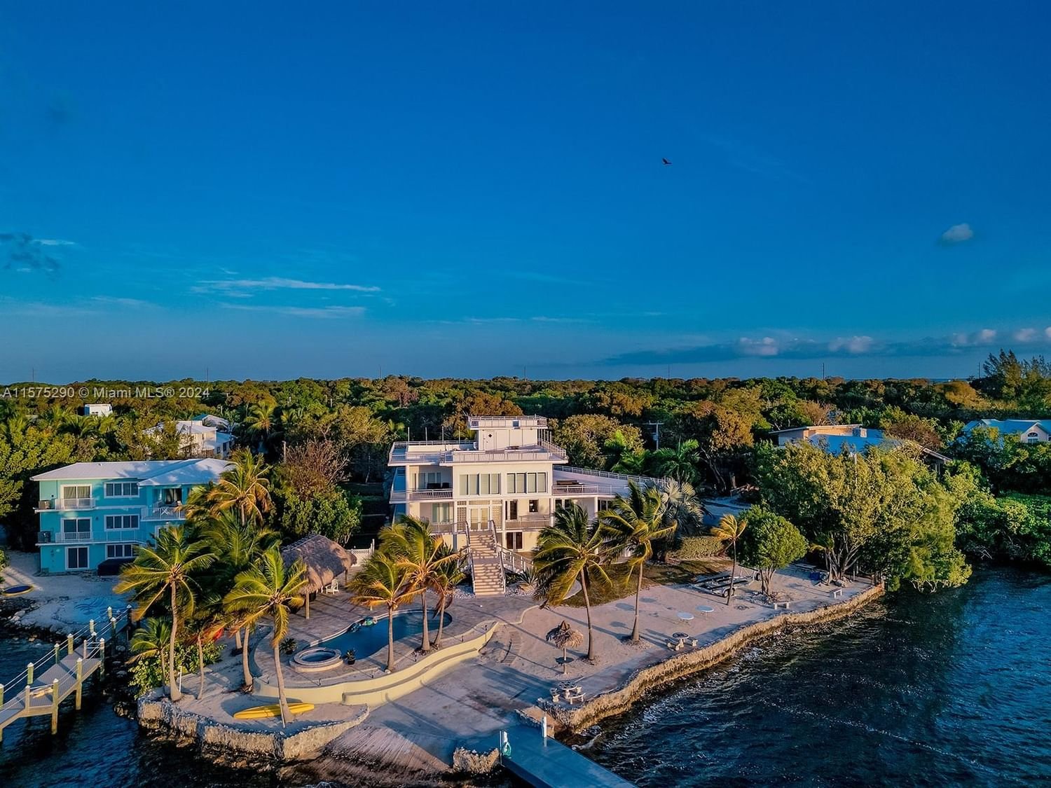Real estate property located at 500 Barracuda Blvd, Monroe County, ANGLERS PARK, Key Largo, FL