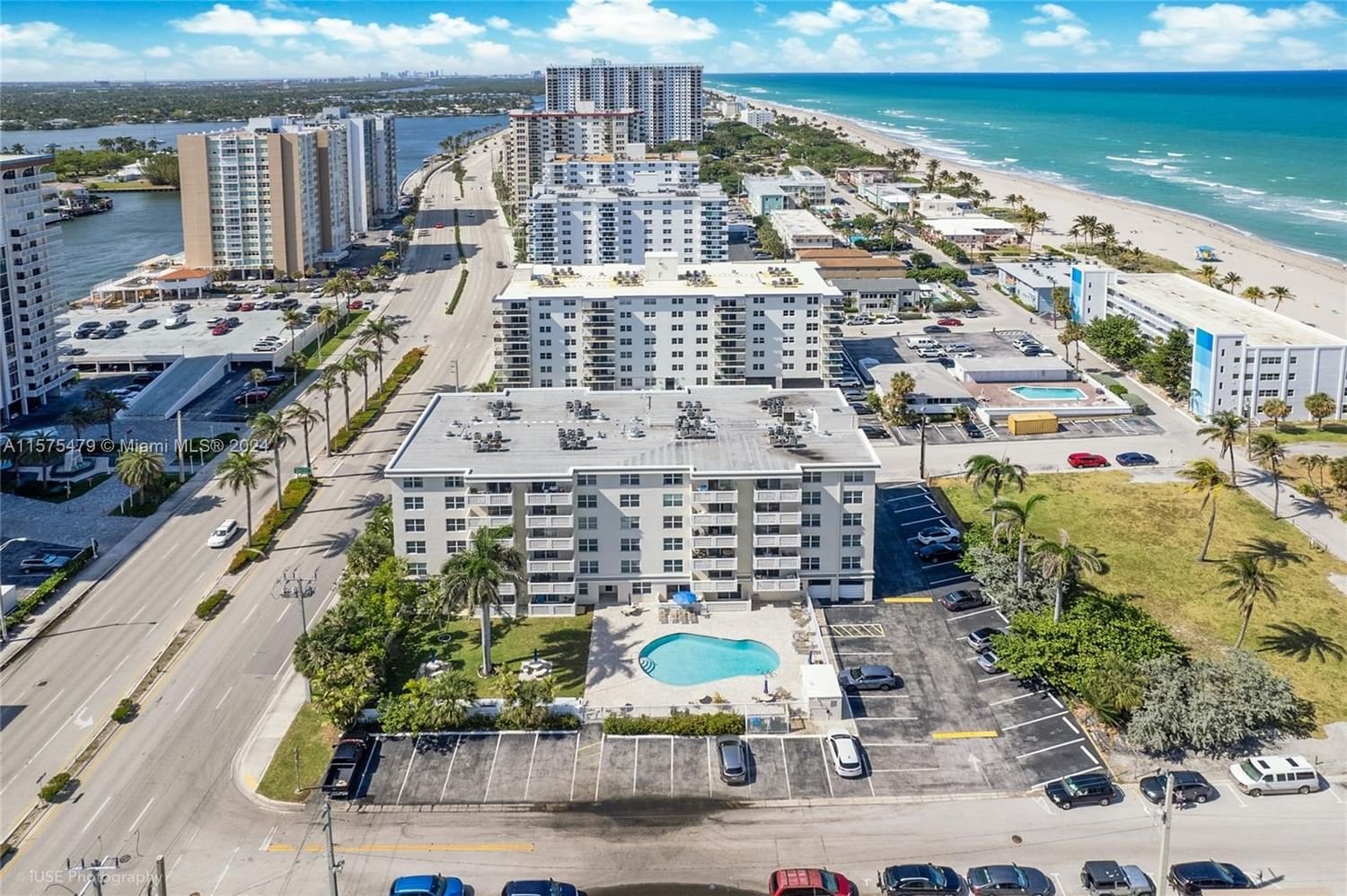 Real estate property located at 1901 Ocean Dr #303, Broward County, DARBY HALL APTS CONDO, Hollywood, FL