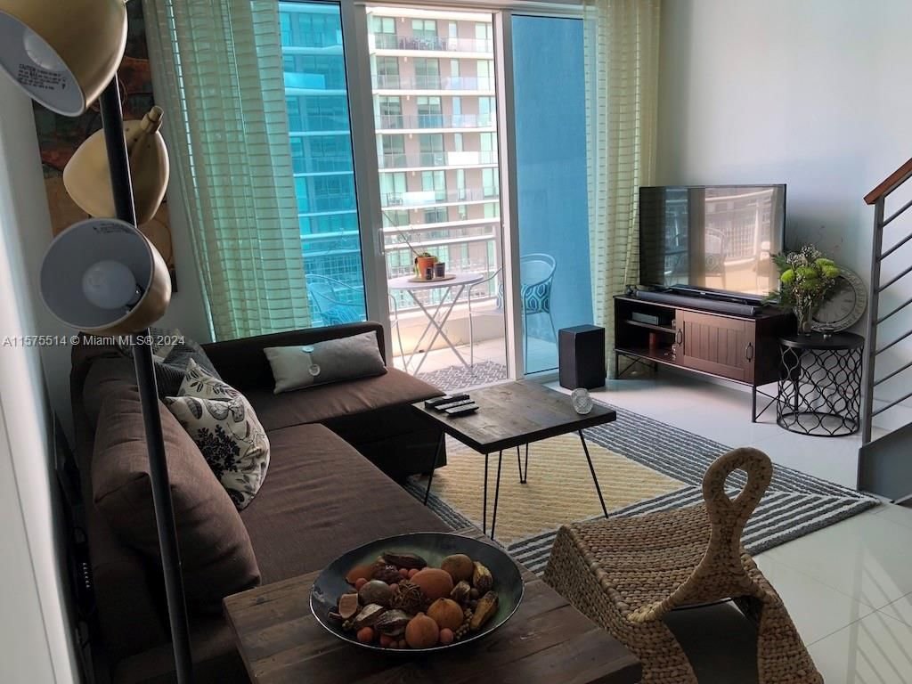 Real estate property located at 60 13th St #2010, Miami-Dade County, INFINITY AT BRICKELL COND, Miami, FL