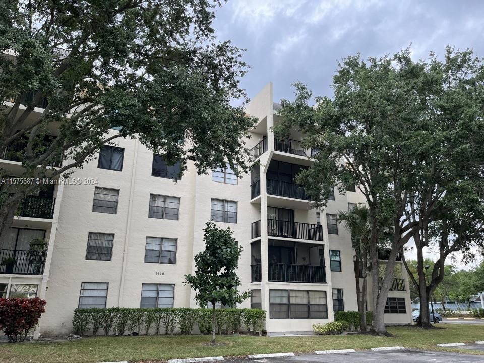 Real estate property located at 6190 Woodlands Blvd Apt 509, Broward County, GATE THREE CONDO, Tamarac, FL