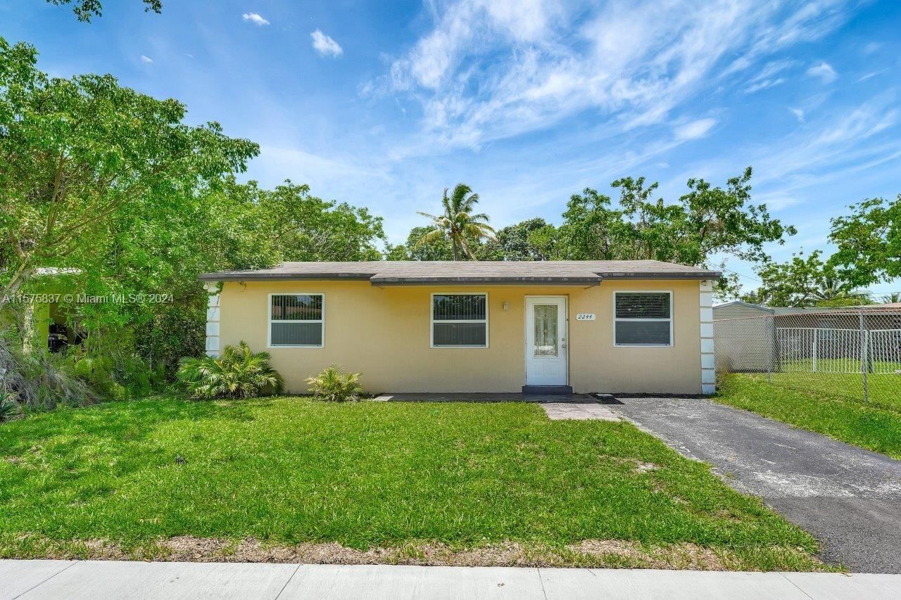 Real estate property located at 2244 Mayo St, Broward County, BELMAR AMENDED, Hollywood, FL