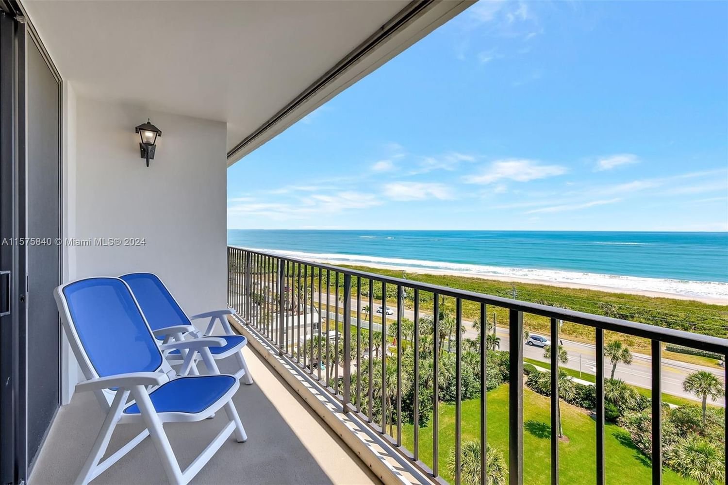 Real estate property located at 5061 Highway A1A #902, St Lucie County, BRYN MAWR OCEAN TOWERS, A, Hutchinson Island, FL
