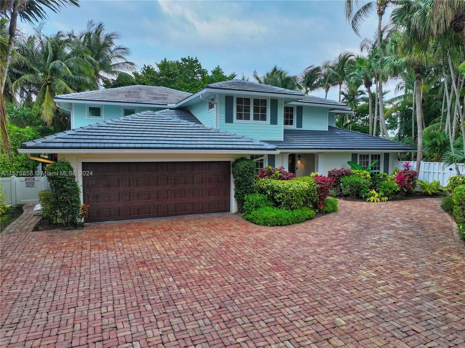 Real estate property located at 746 Marble Ct, Palm Beach County, SUN AND SURF CLUB COMMUNI, Boca Raton, FL