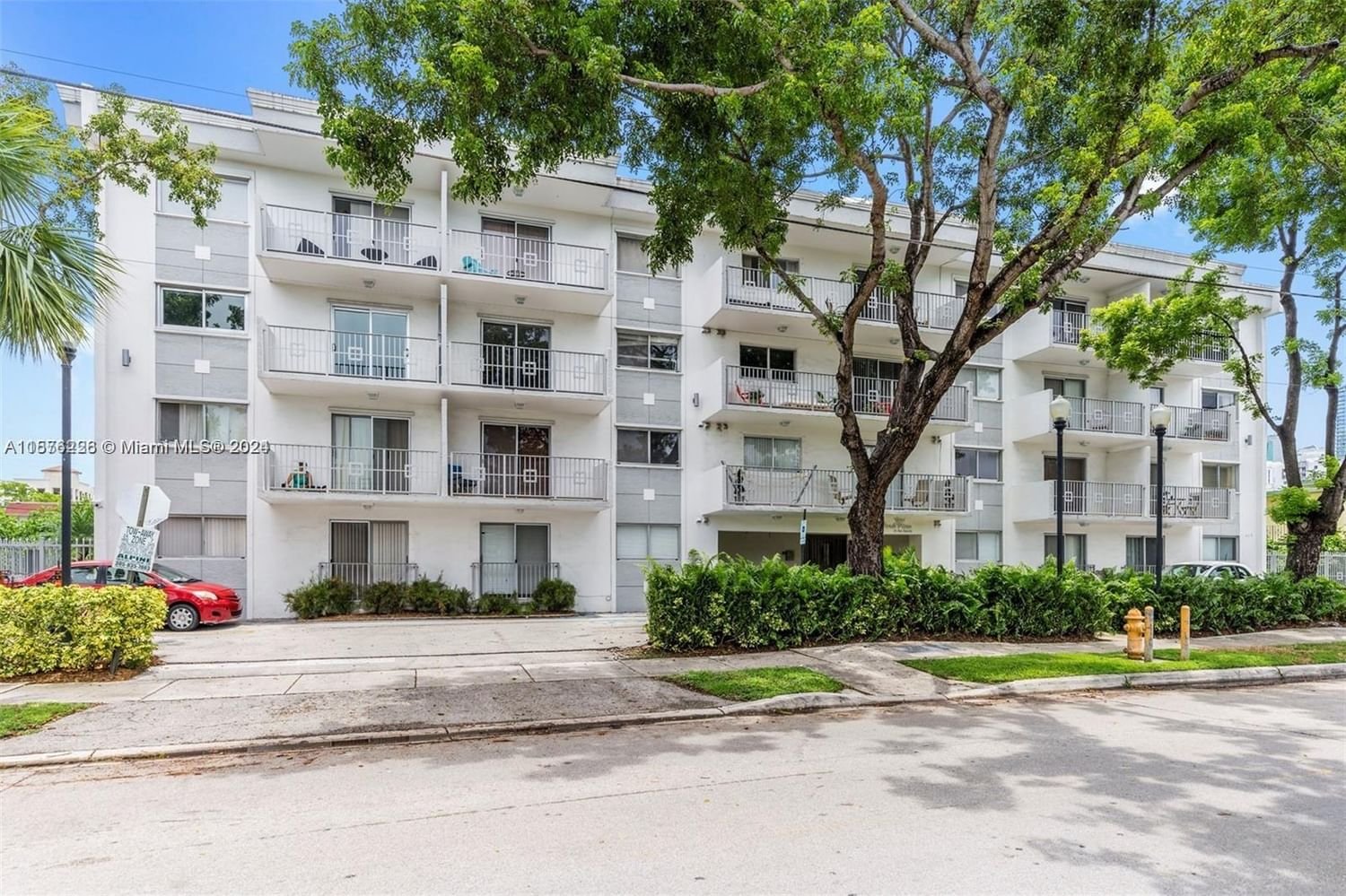 Real estate property located at 445 11th St #408, Miami-Dade County, BRICKELL WEST CONDO, Miami, FL