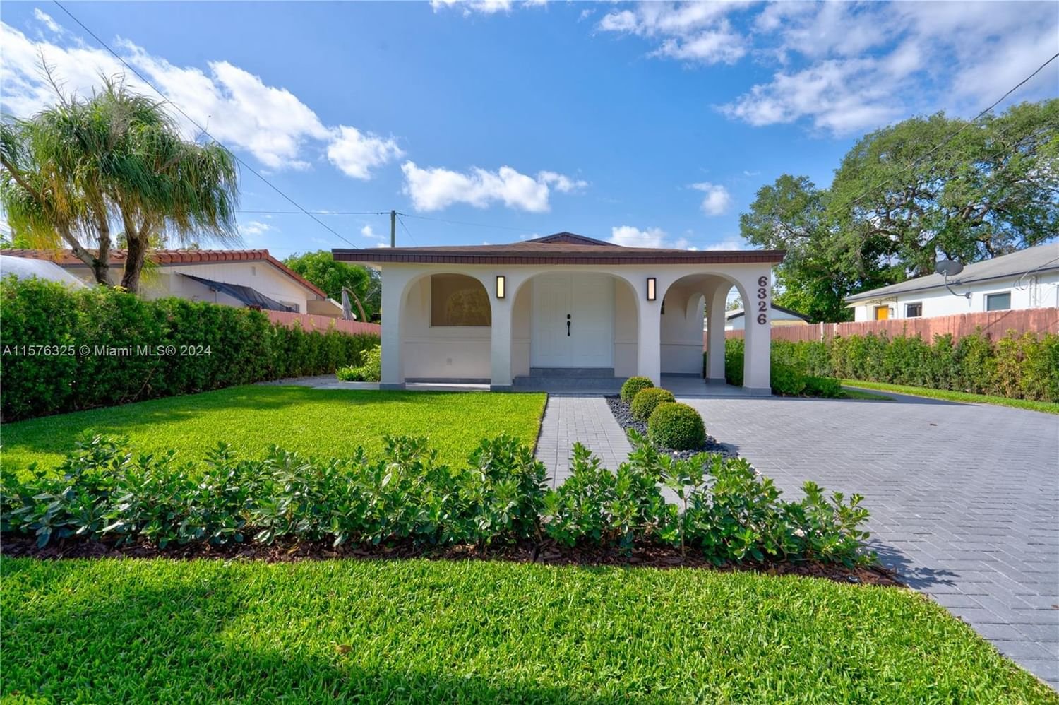 Real estate property located at 6326 35th St, Miami-Dade County, CORAL VILLAS REV, Miami, FL