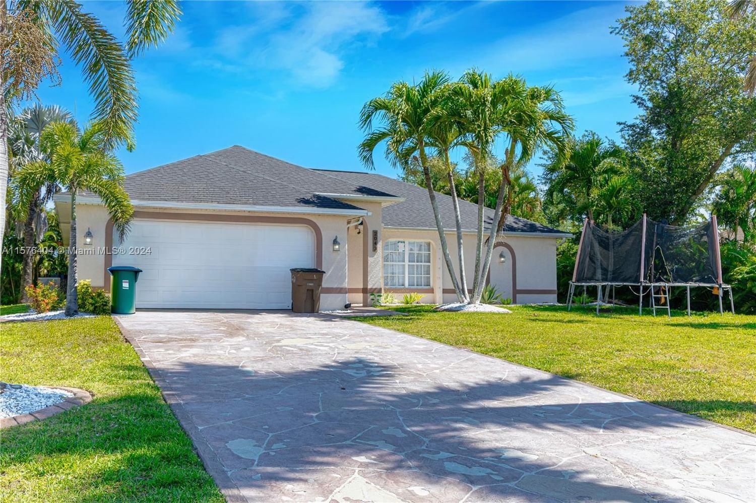 Real estate property located at 2043 6 TER, Lee County, CAPE CORAL, Cape Coral, FL