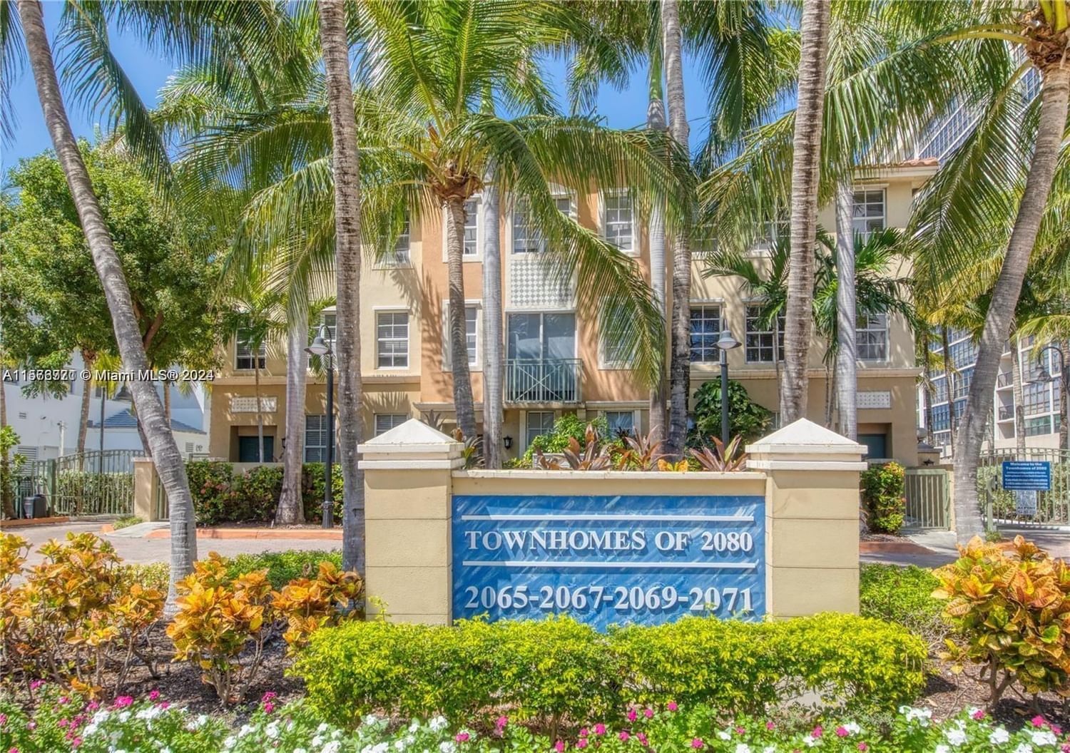 Real estate property located at 2069 Ocean Dr TH11, Broward County, 2080 OCEAN DRIVE CONDO, Hallandale Beach, FL