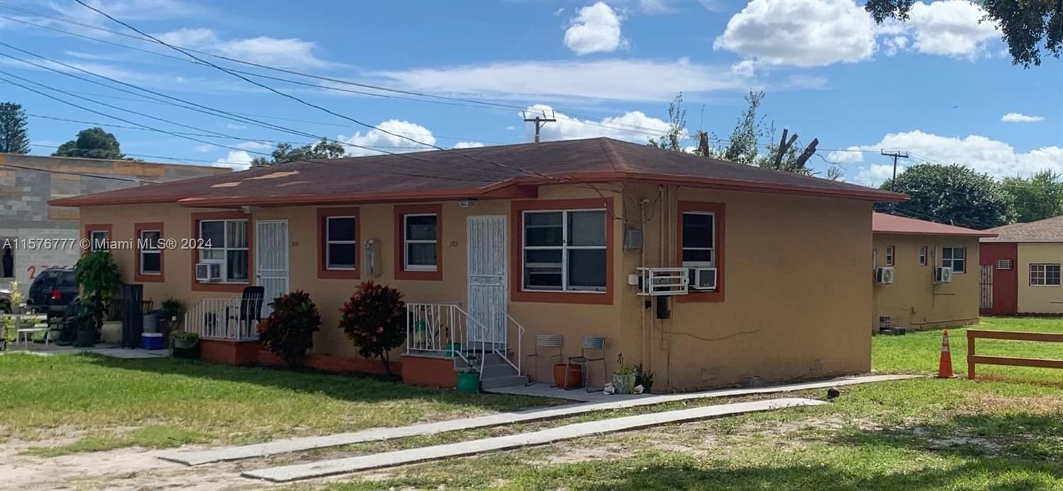 Real estate property located at 2400 61st St, Miami-Dade County, REV PL OF FRANCES PK, Miami, FL