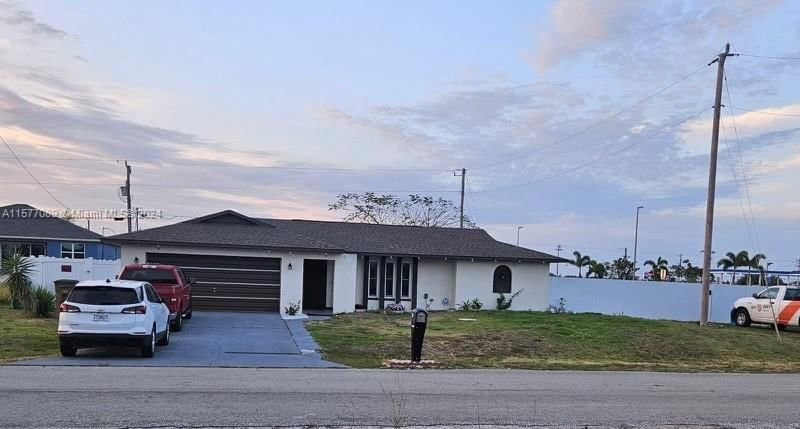 Real estate property located at 1513 15TH TER, Lee County, Cape Coral, Cape Coral, FL