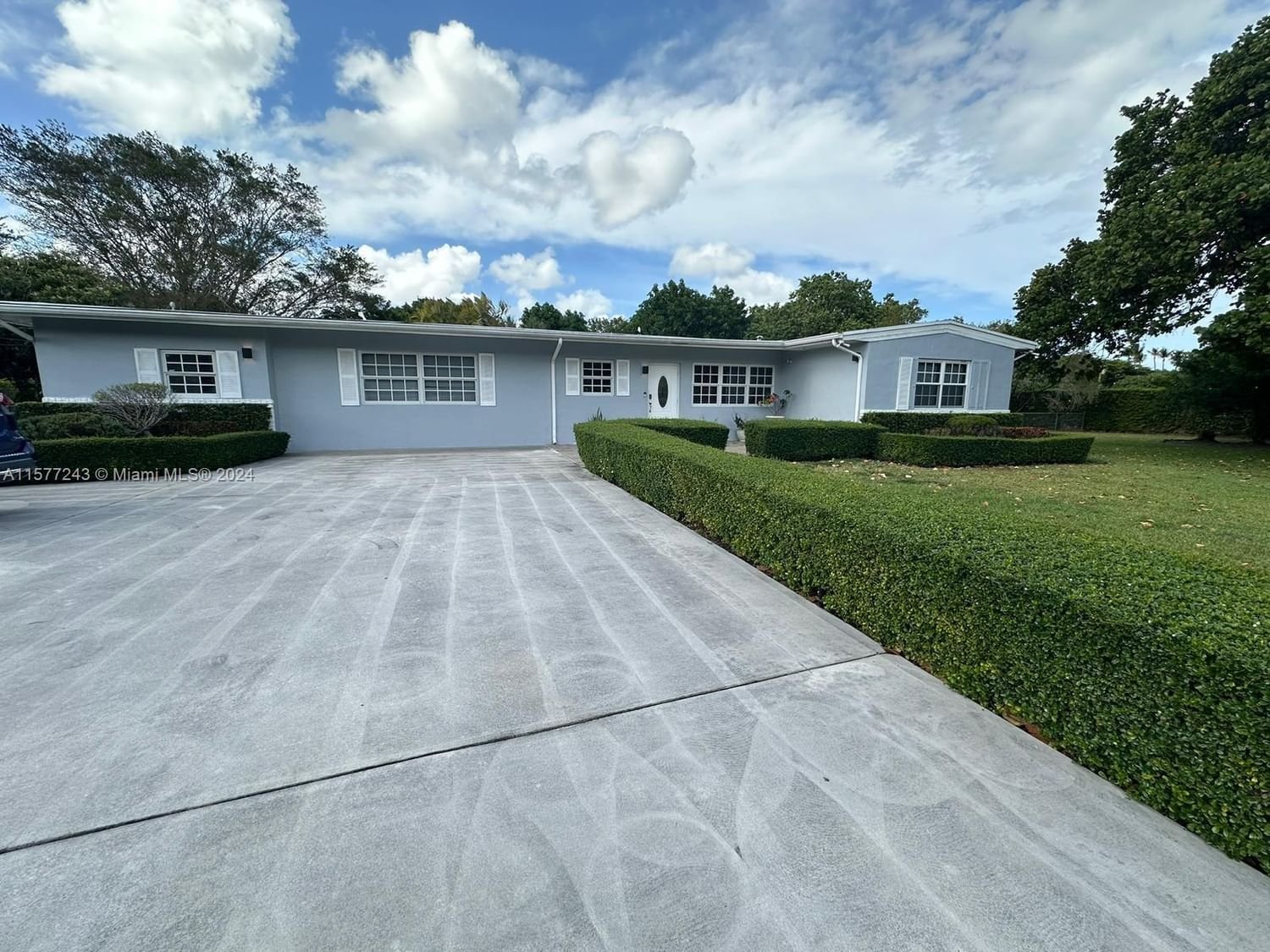 Real estate property located at 9411 112th St, Miami-Dade County, GREEN-MAR ACRES, Miami, FL