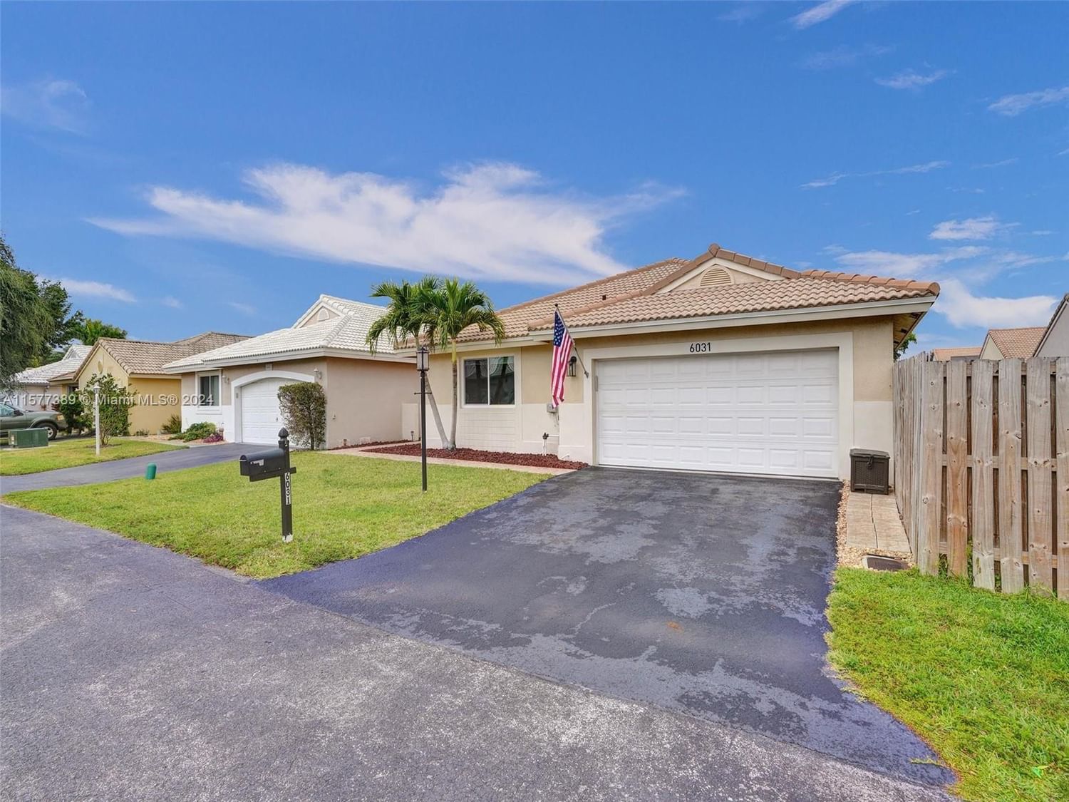 Real estate property located at 6031 Swinden Ln, Broward County, FALCONS LEA, Davie, FL