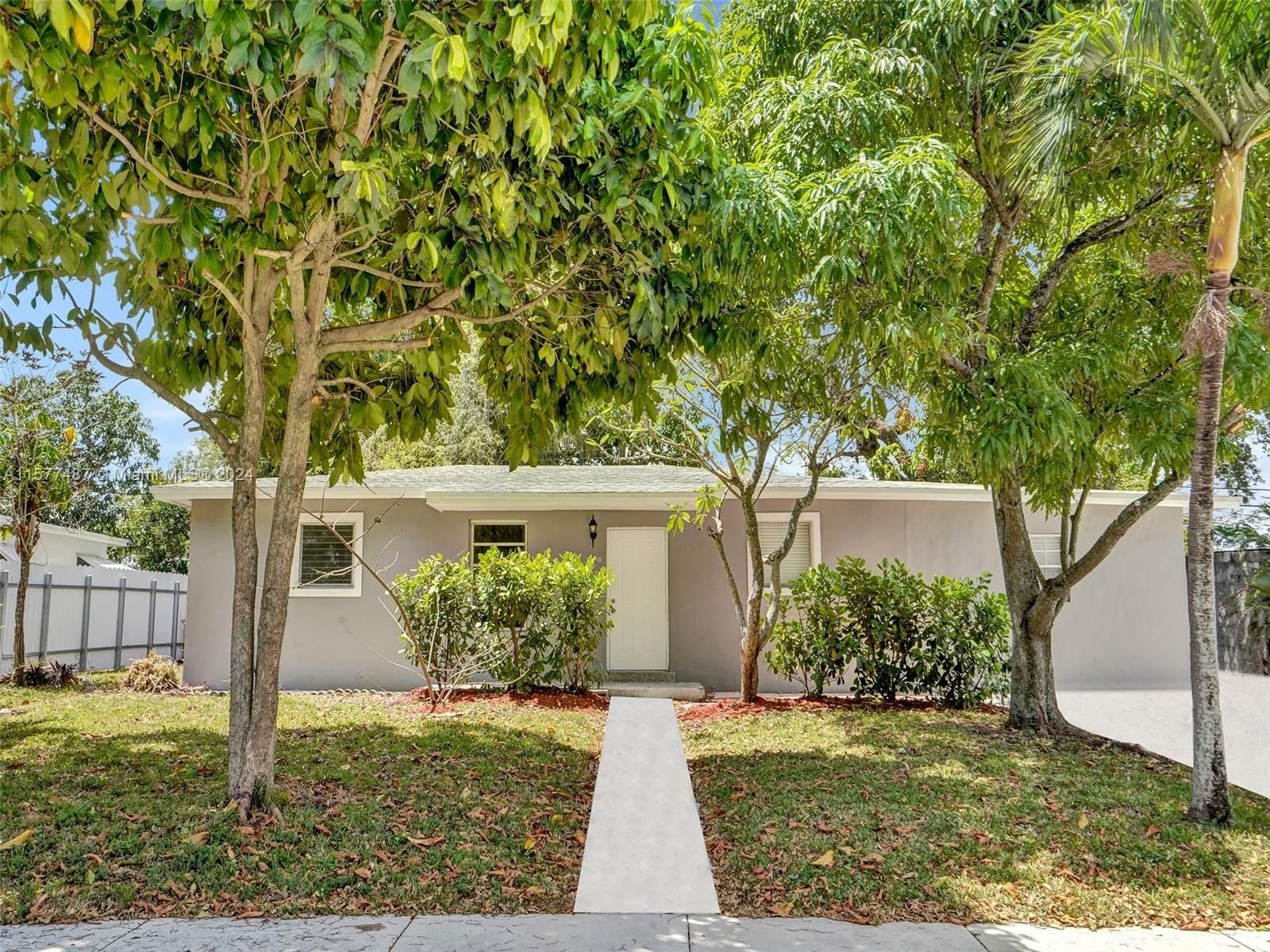 Real estate property located at 4110 31st Dr, Broward County, LAKE FOREST SEC 4, West Park, FL