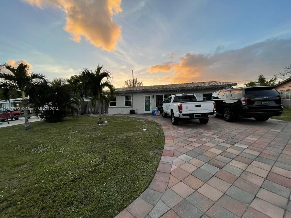 Real estate property located at 2711 11th Ter, Broward County, CRESTHAVEN NO 5, Pompano Beach, FL