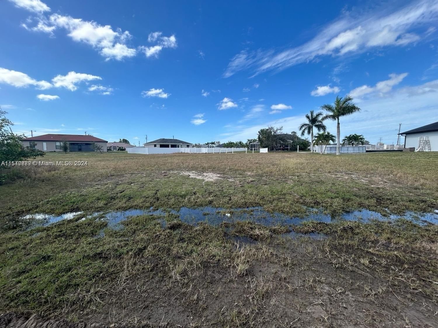 Real estate property located at 16 25 place, Lee County, n/a, Cape Coral, FL