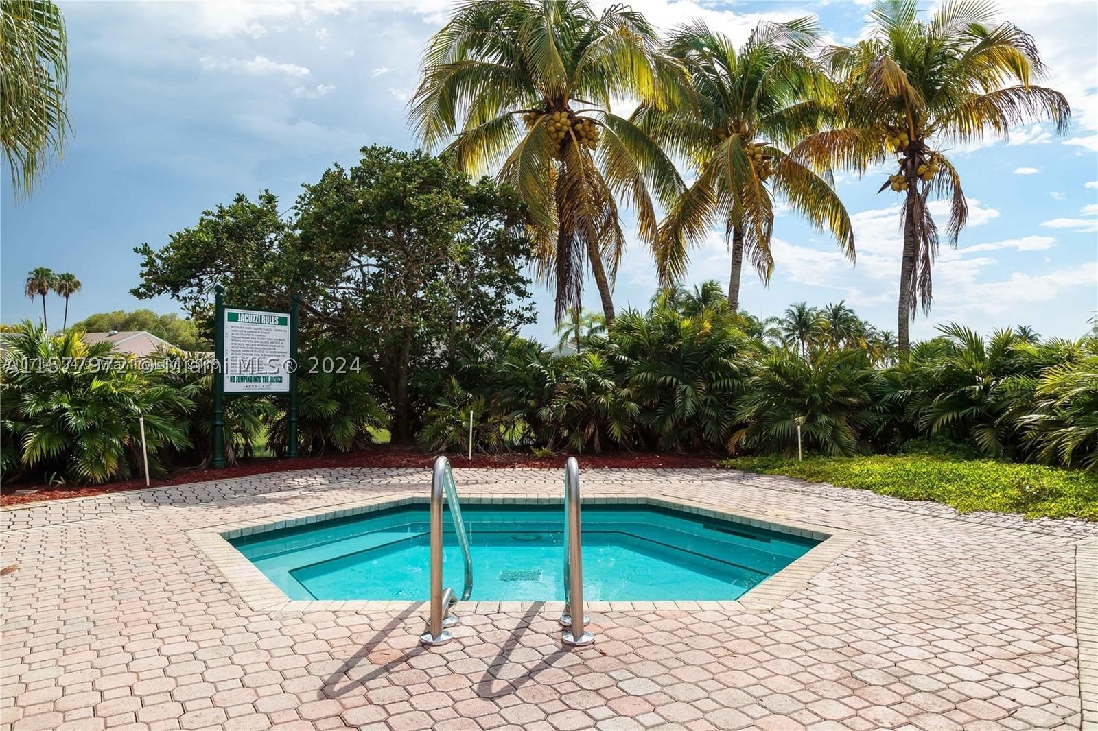 Real estate property located at 2008 26th Ln #204, Miami-dade, Keys Gate Condo No Eight, Homestead, FL