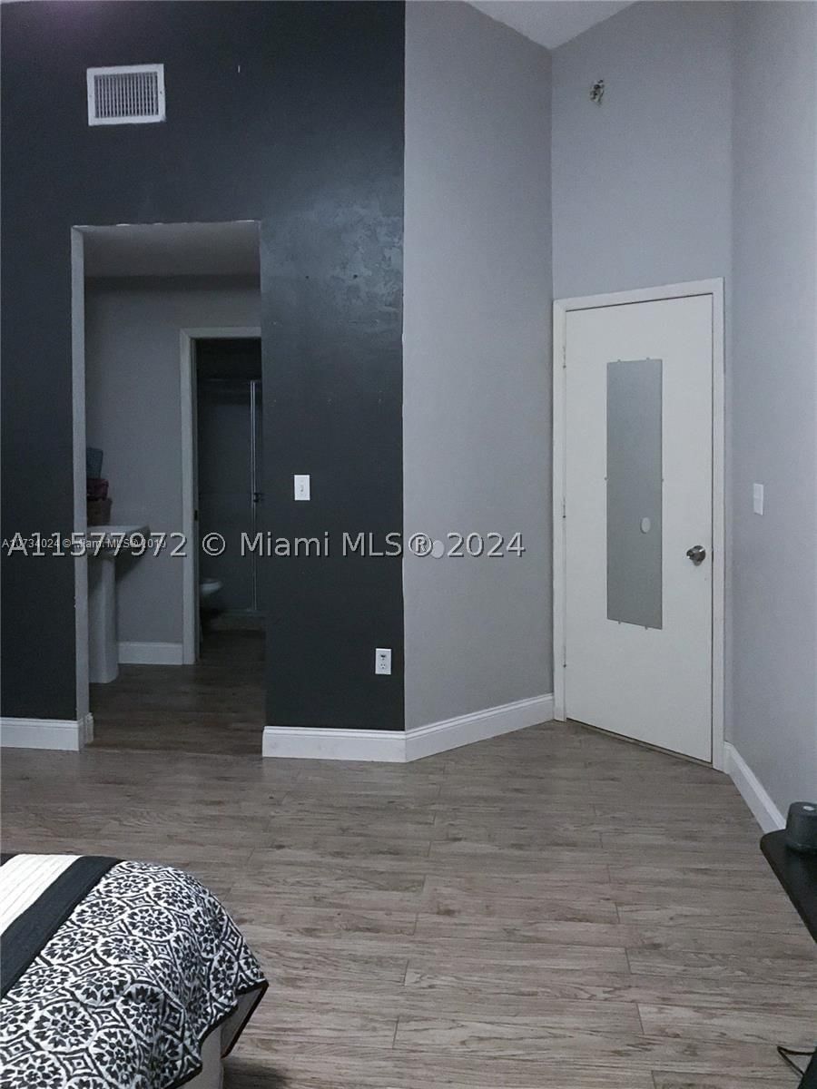 Real estate property located at 2008 26th Ln #204, Miami-dade, Keys Gate Condo No Eight, Homestead, FL